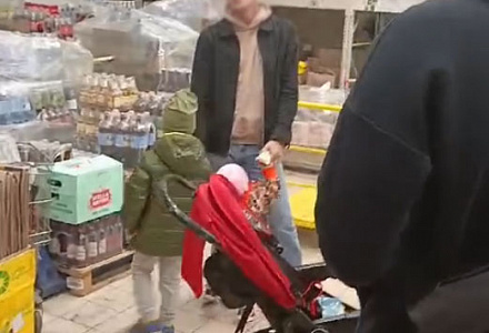 Пистолет изъят, доберман спасён, нарушения пресечены!